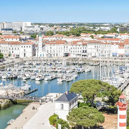 1 Bedroom Beautiful In Lhoumeau Feriehus